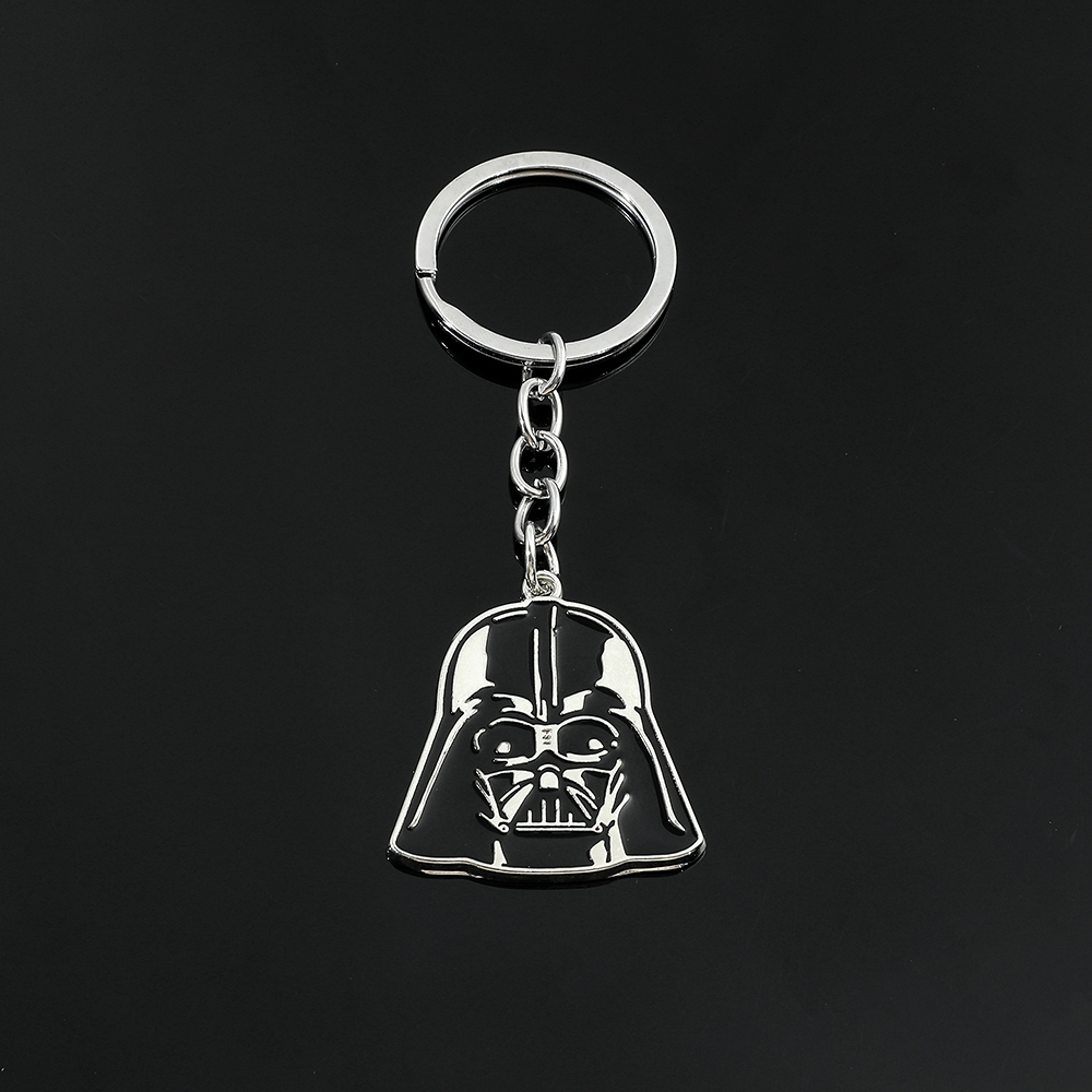 Metalowy brelok z hełmem posta – Car Accessories Quirky recenzja i cena